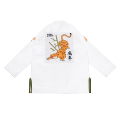 Albino & Preto Batch 110 Year of the Tiger White BJJ Gi with Bag